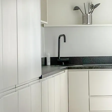 Flexliving - Whole Flat - Beauregard Apartament Paryż
